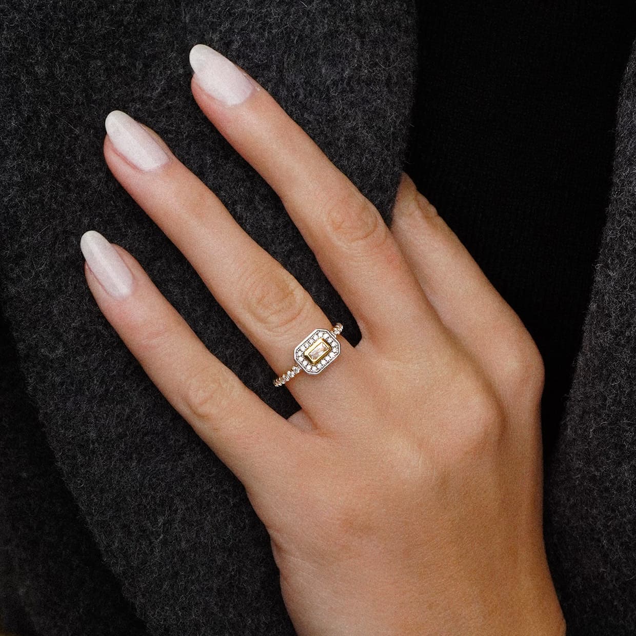 Abelstedt A Emerald Ring